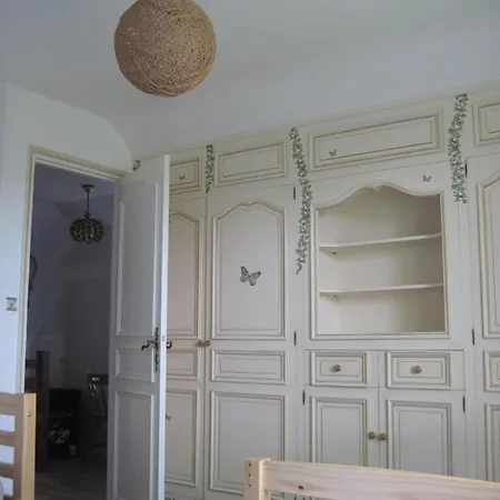 Holiday home Le Clos D'aval Le Paulownia Saint-Nicolas-d'Aliermont